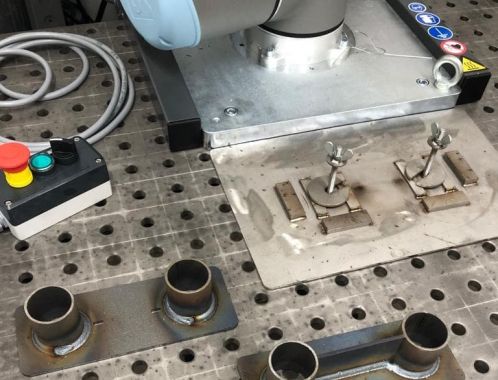 Kolaborativní svařovací robot